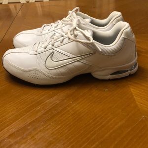 Women’s Nike shoes